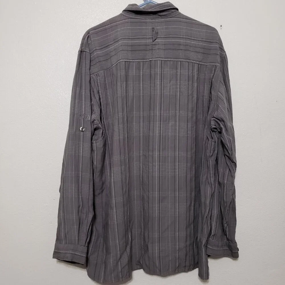 The  North Face Button Down Long Sleeve - Picture 11 of 15